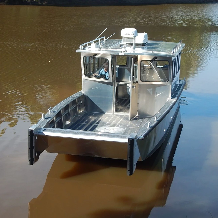 Le rôle du bateau de travail.