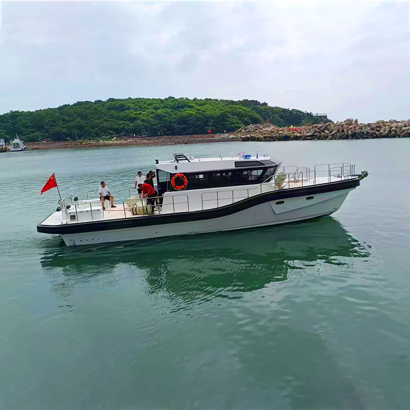 Comment un bateau de patrouille fonctionne-t-il dans la sécurité maritime moderne ?