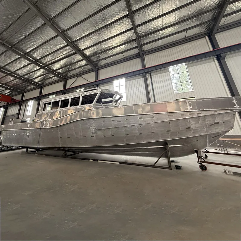 Navire pilote en aluminium