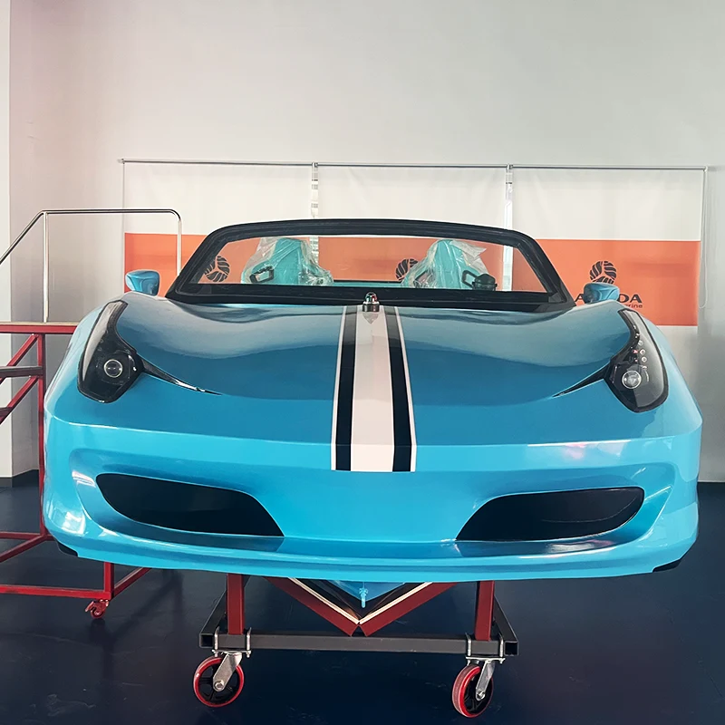 Voiture de sport nautique en fibre de verre
